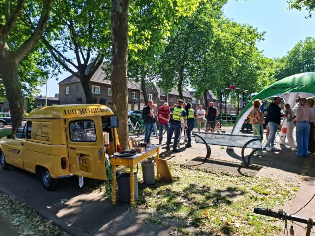 Vandaag was Lotte's Coffeecar weer mee met Woonpunt op deze zonnige dag in Heerlen💛 Voor herhaling vatbaar? 1000%!
Tot snel!
Groetjes, je favoriete barista☕️🍪